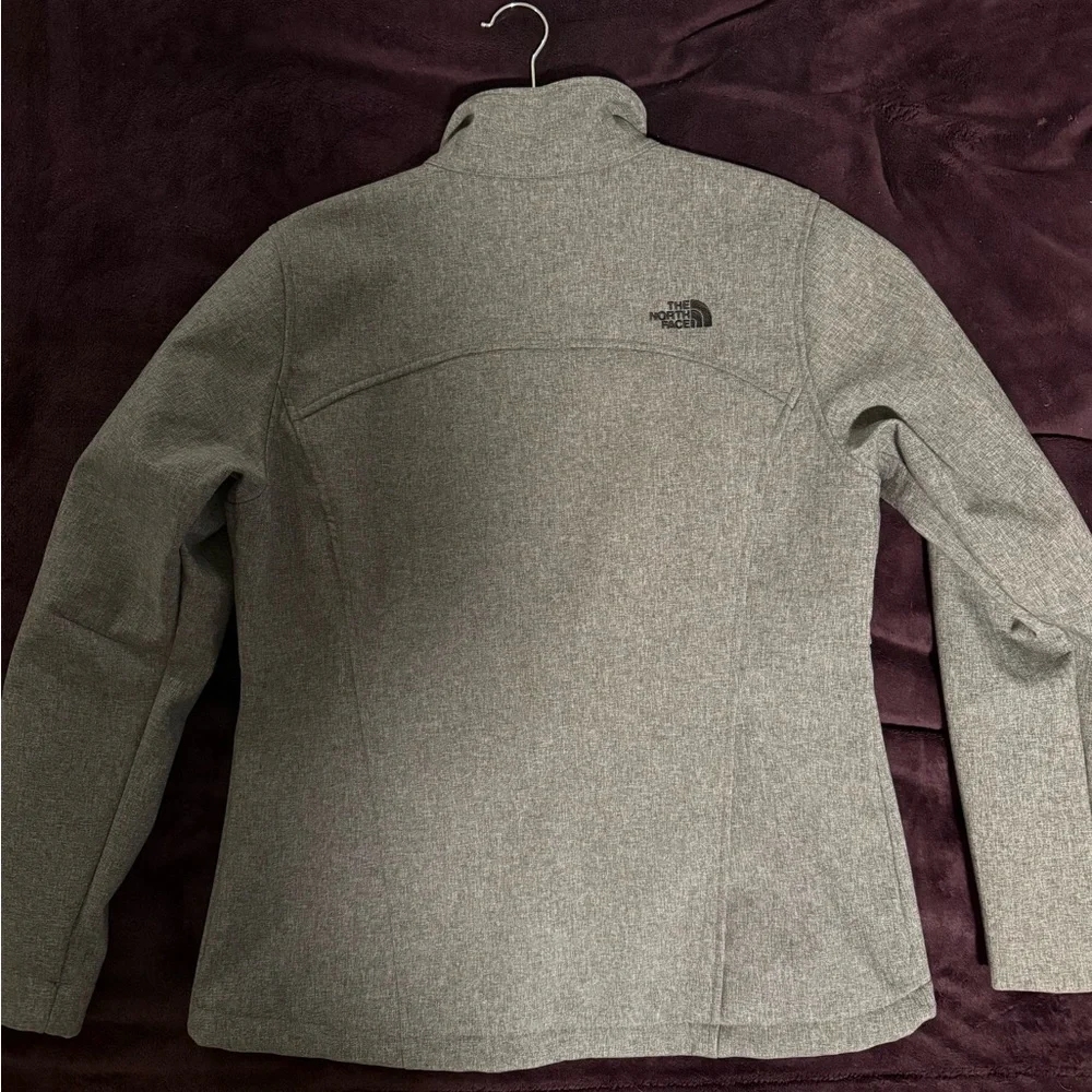 The North Face Heather Gray Softshell Jacket - Picture 3 of 6
